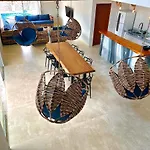 Mansao Luxuosa 6 Suites